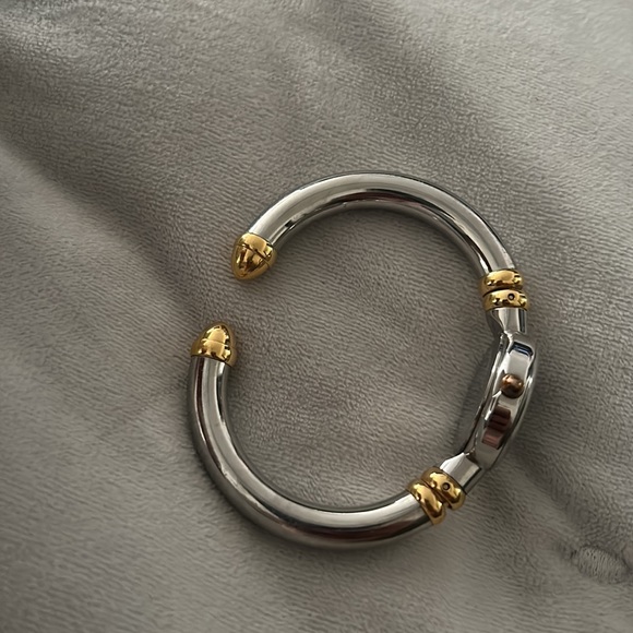 Movado - Picture 2 of 2